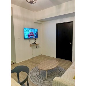 Modern 4 Rooms Apartment - Common area
